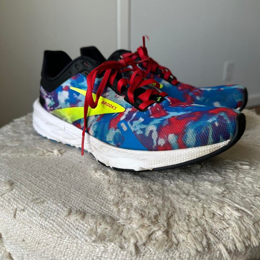 Brooks Launch 9 Woman’s Lightweight Cushioned Tie Dye Running Shoes Size US 8